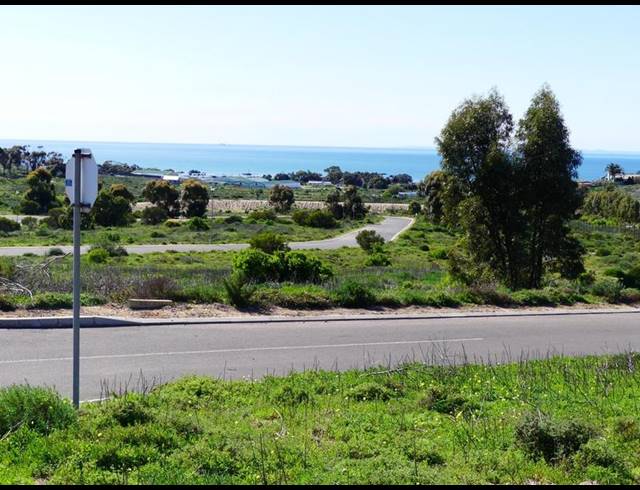 LAND FOR SALE IN ST HELENA VIEWS